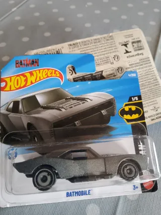 Hot Wheels Batmobile
