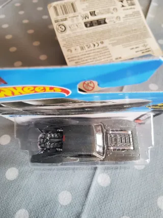 Hot Wheels Batmobile