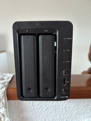Synology DS214+ NAS 2 bahías + 2x HDD 640GB