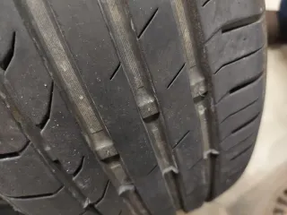 Neumáticos de coche