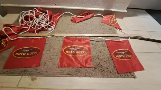 Set 18 bandiere Moto Guzzi originali