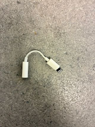 Adattatore Apple da jack cuffie 3,5 mm a Lighting