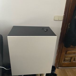 Sofá reclinable cuero muebles IKEA mesita centro