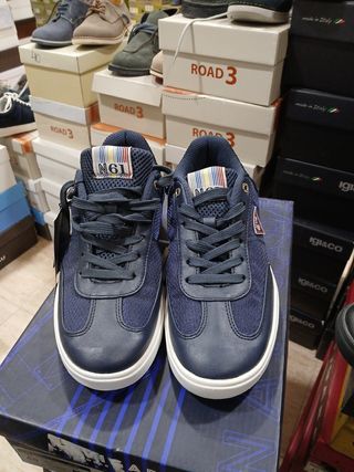 Zapatillas deportivas Navigare talla 40