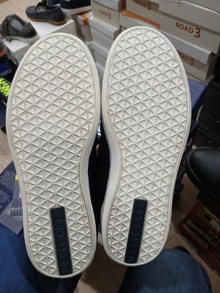 Zapatillas deportivas Navigare talla 40