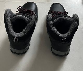 Botas de Nieve Negras