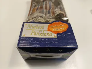 Muñeca de Porcelana Colección Clásica