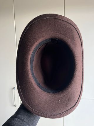 Cappello Cowboy Velluto Marrone Fibbia Toro