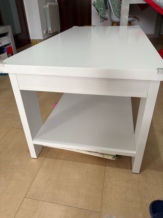 Mesa de centro abatible blanca