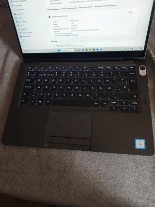 Portátil Dell 5300 2 en 1 táctil 256GB