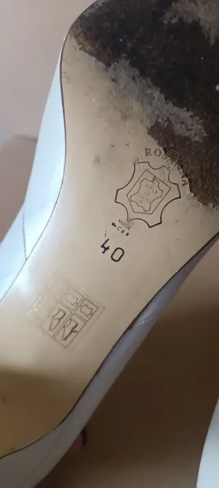 Zapatos de tacón El Corte Inglés beige/blanco