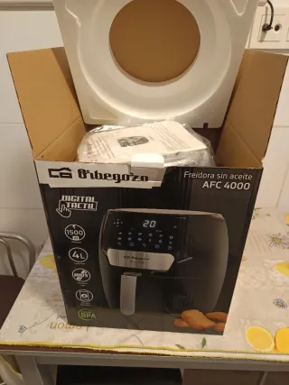 Freidora sin aceite Orbegozo AFC 4000