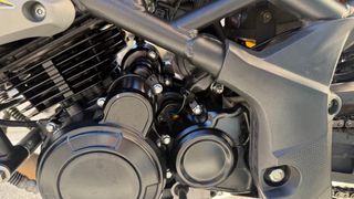 Moto Benelli BN 125.