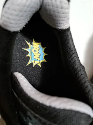 Zapatos de seguridad U-Power negros y grises