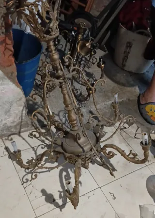 Lámpara colgante de cristal y metal