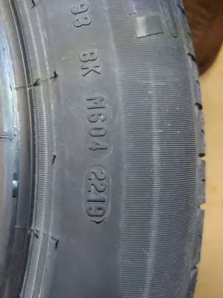 Neumáticos de coche