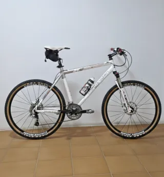 Bicicleta de Montaña Rockrider Blanca