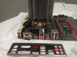 Placa Base MSI Z370 + i3-8350k (4.00ghz)