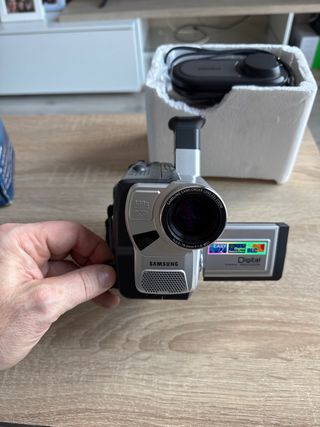 Videocámara Samsung Handy & Easy VP-L900 Hi8 PAL