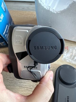 Videocámara Samsung Handy & Easy VP-L900 Hi8 PAL