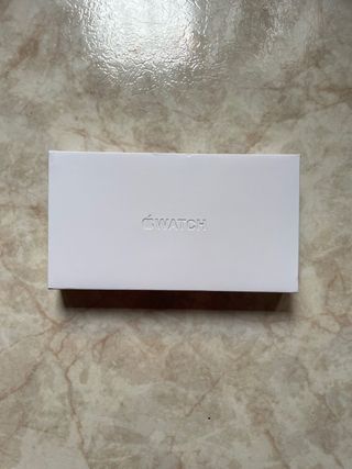 Caja Apple Watch + Accesorios