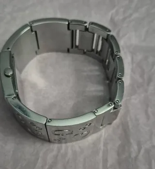 Reloj Guess Mujer Plateado