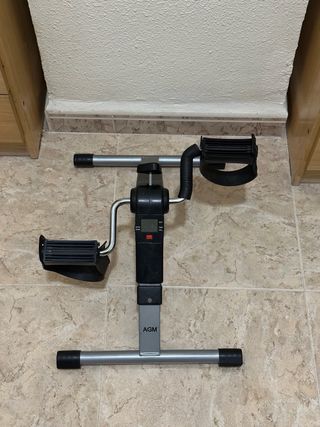 Bicicleta estática AGM para pies