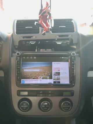 Radio pantalla  Con montaje