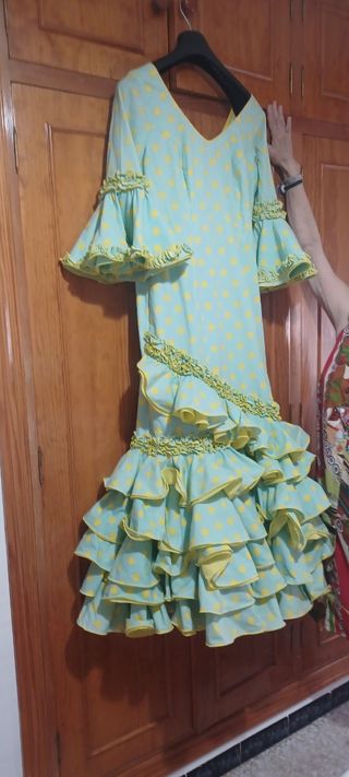 Traje Flamenca Verde Agua Lunares Amarillos