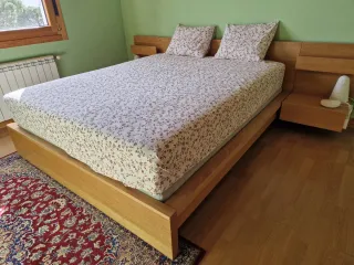 Cama y colchones Ikea madera