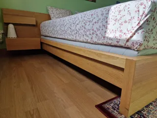 Cama y colchones Ikea madera