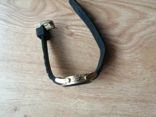 Reloj BRENATT Negro y Dorado