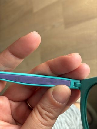 Gafas de sol Polaroid niña azul turquesa y morado