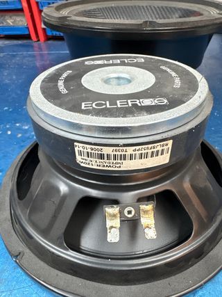 Altavoces Coche Carbono y Negro