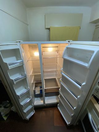 Nevera Americana  largo 1,68  ancho 80  fondo 73