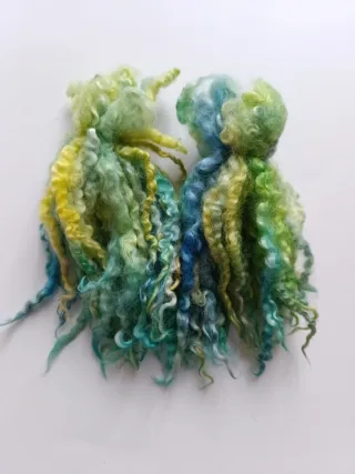 Riccioli lana per bambole, filatura, feltro