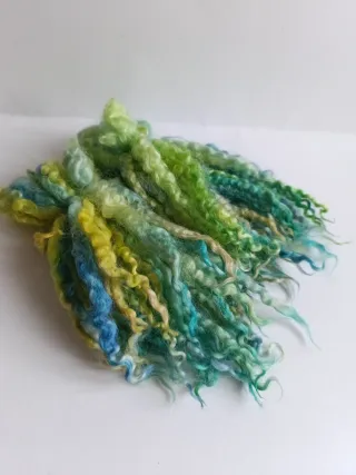 Riccioli lana per bambole, filatura, feltro