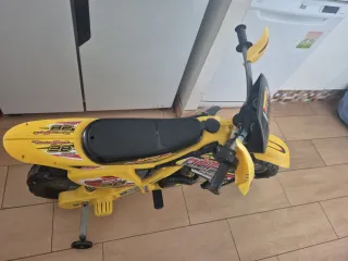 Moto Eléctrica Infantil Amarilla