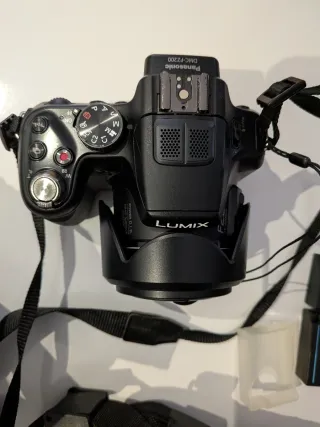 Cámara Panasonic Lumix Negra fz200