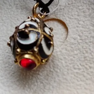 Colgante huevo pintado a mano