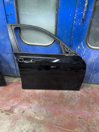 Puerta BMW Serie 1 F20 Negra serie1