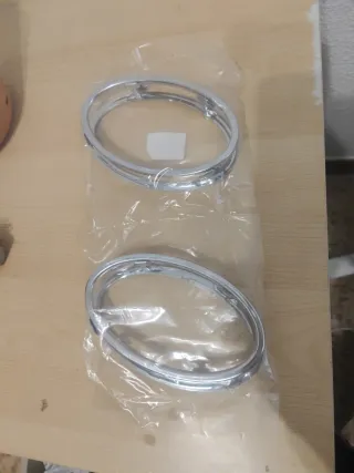 Embellecedor Ford Focus Mk2