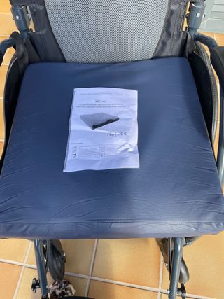 Silla de ruedas nueva con cojin viscoelastico .