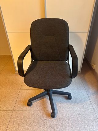 Silla de oficina ergonómica