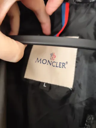 Plumas Moncler Negro
