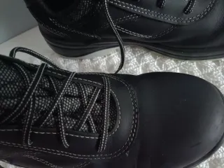 Zapatos de trabajo negros