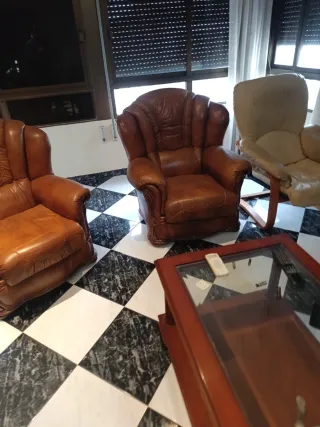 Sofás de piel marrón