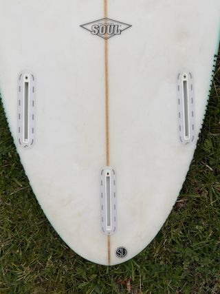 Tabla de surf Soul 5'11 32L