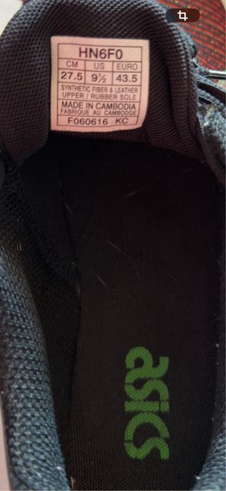 Zapatillas ASICS Negras y Rojas amarilla y verde