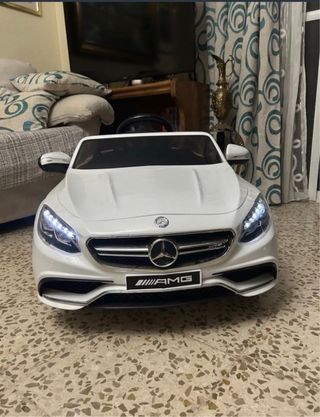 Coche infantil Mercedes